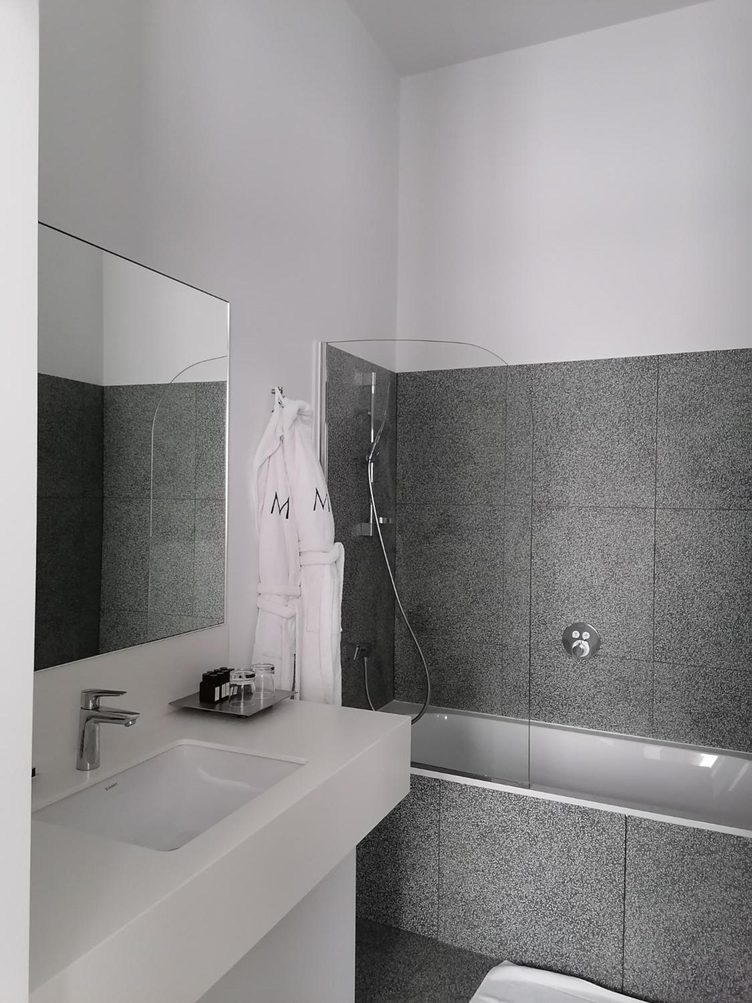 Hotel Messeyne Kortrijk Luaran gambar