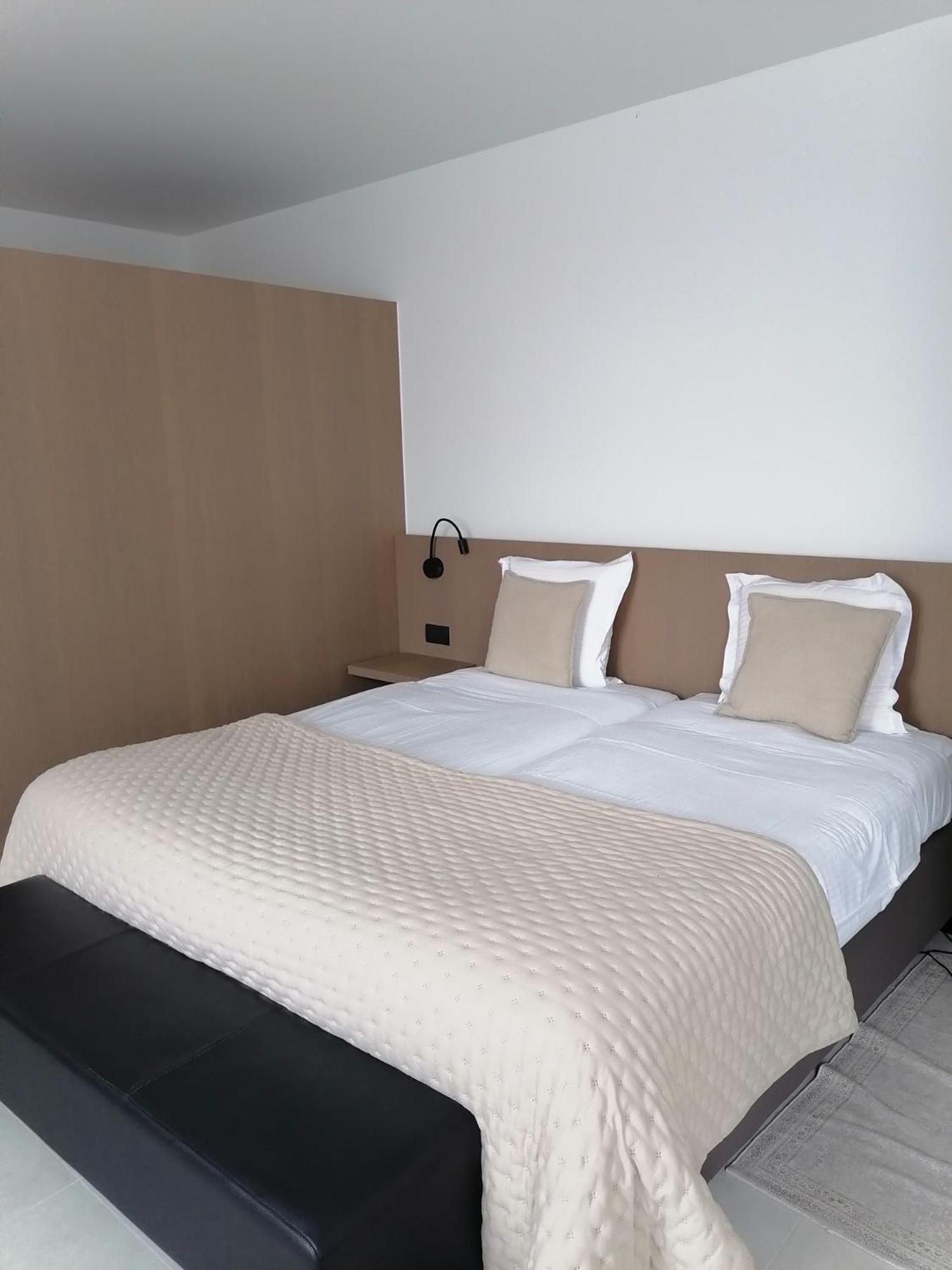 Hotel Messeyne Kortrijk Luaran gambar