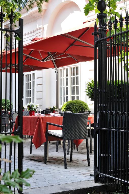 Hotel Messeyne Kortrijk Luaran gambar